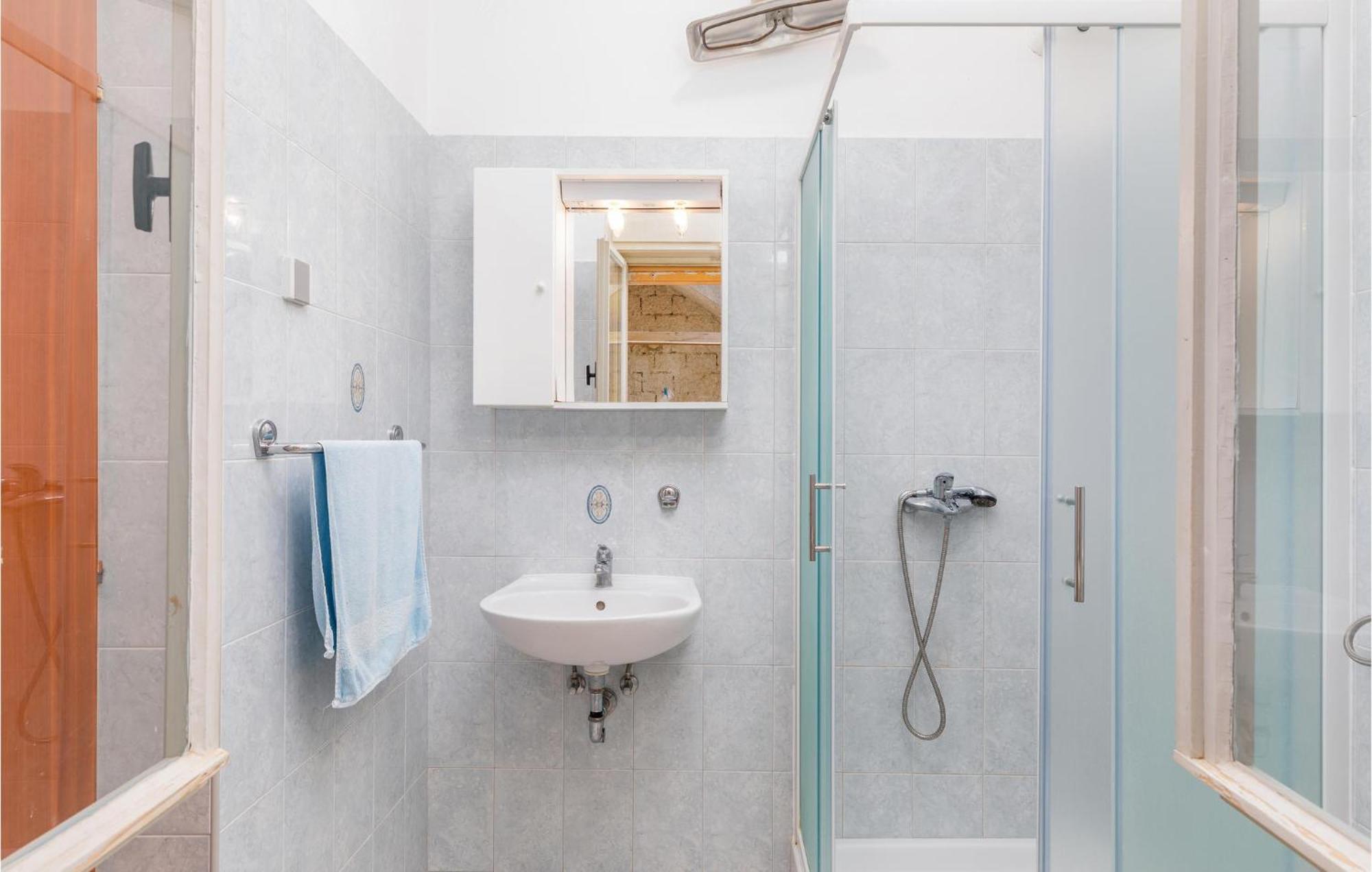Lovely Apartment In Fazana With Kitchen Экстерьер фото