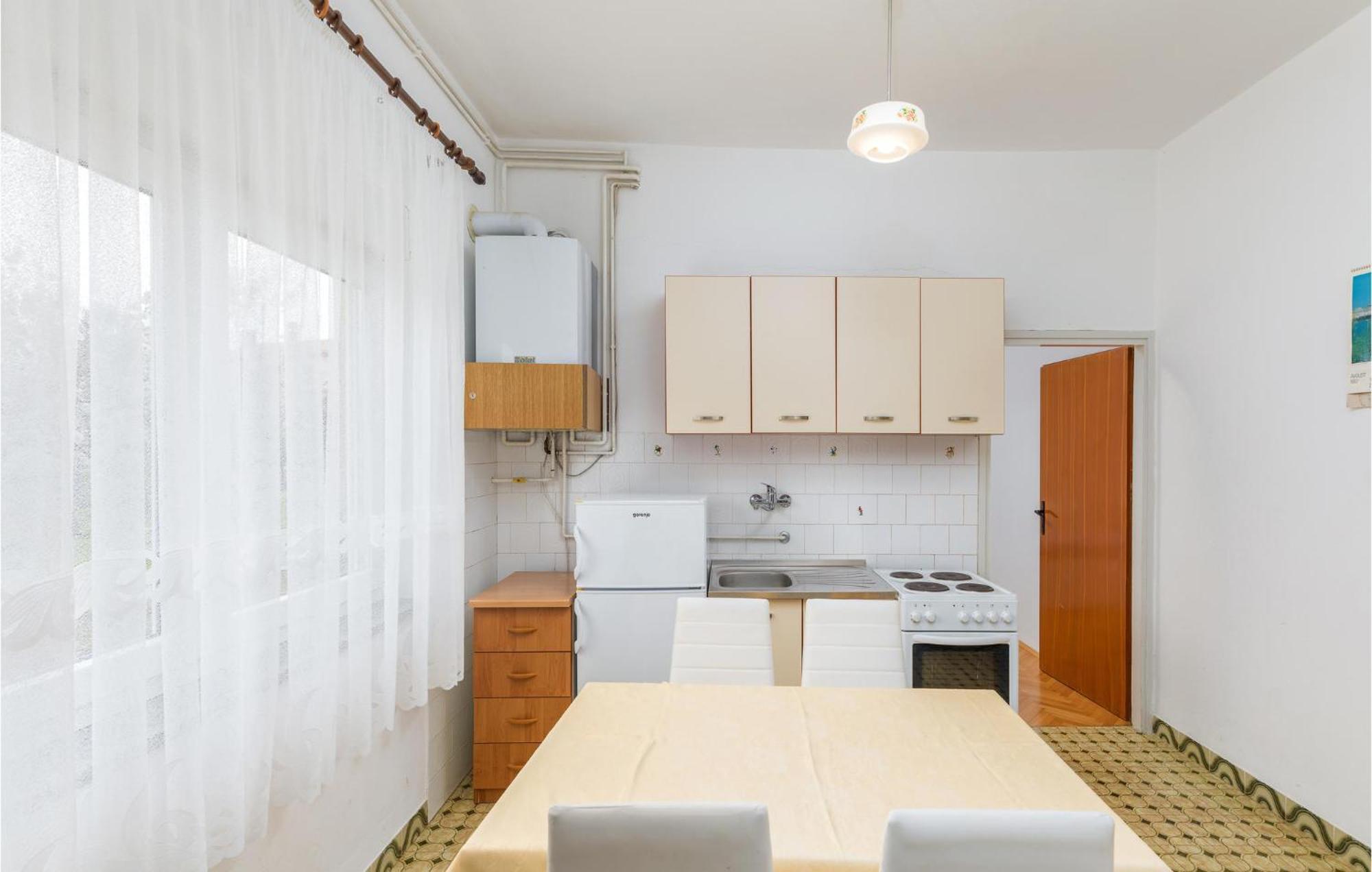 Lovely Apartment In Fazana With Kitchen Экстерьер фото
